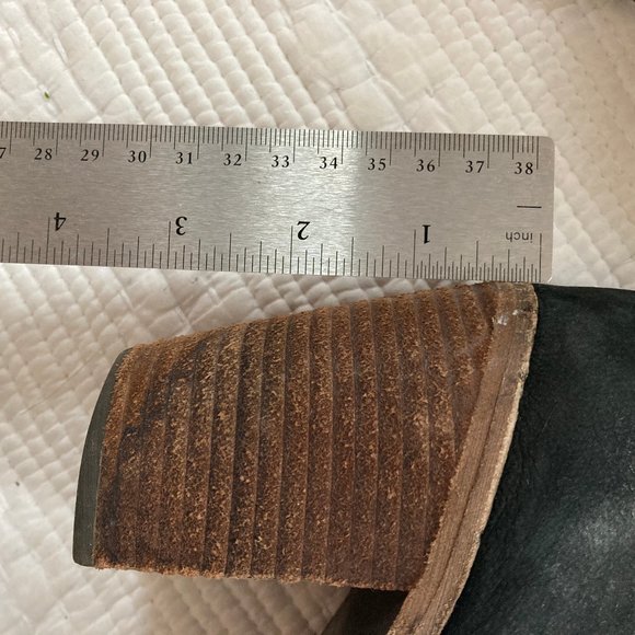 Dolce Vita Jax Black suede Heeled Bootie - Picture 5 of 7